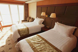 Junior Suite on Yangtze River Cruise Ship