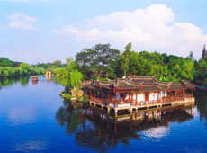 Slender West Lake in Yanzghou