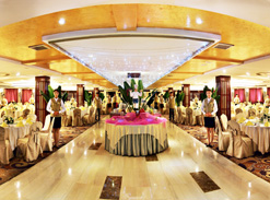 Dining Hall on Yangtze Gold Cruises
