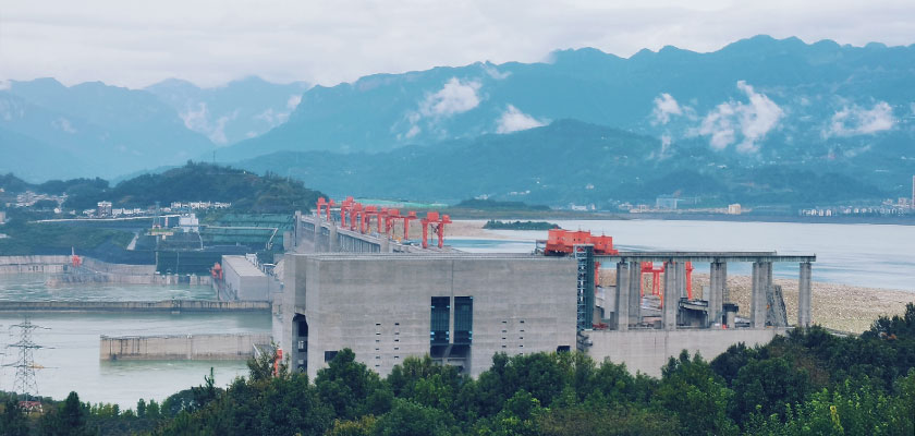 Yangtze River Cruise - Three Gorges Dam