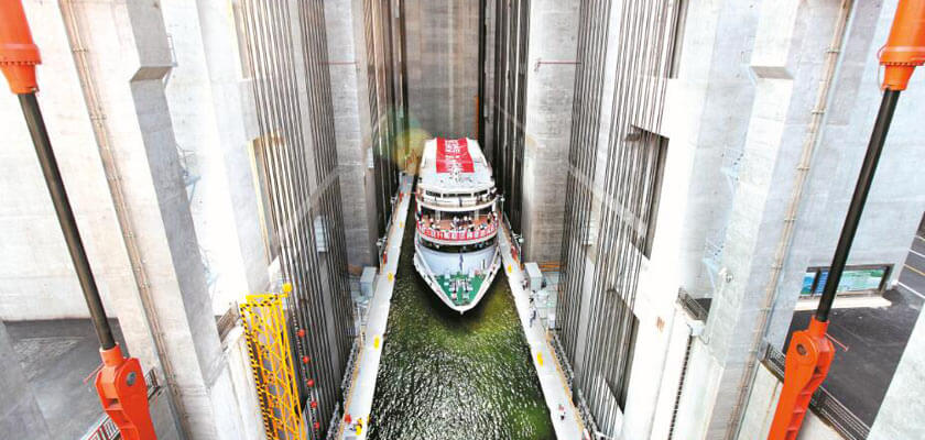 Yangtze River Cruise - Three Gorges Dam Ship Lift
