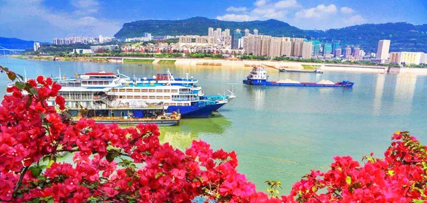 Yangtze River Cruise - Wanzhou Port