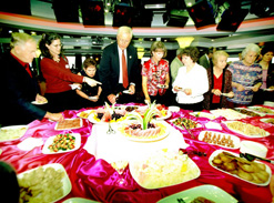 Captain's welcome party on Changjiang Cruises