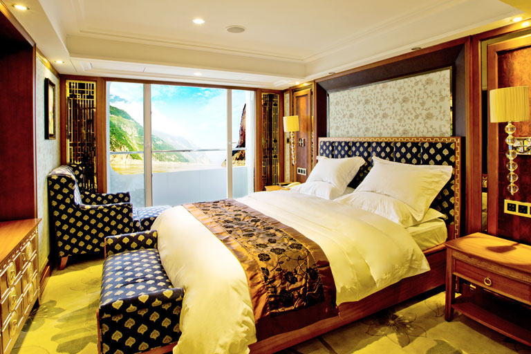 Presidential Suite on President Cruises