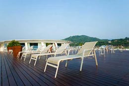 Enjoy the Scenery on the Sun Deck