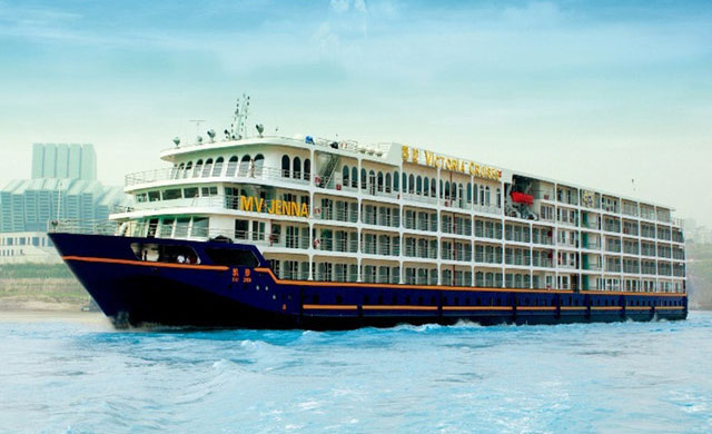 victoria boat cruise