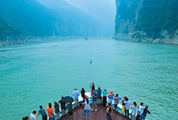 Yangtze 1 Entering Three Gorges