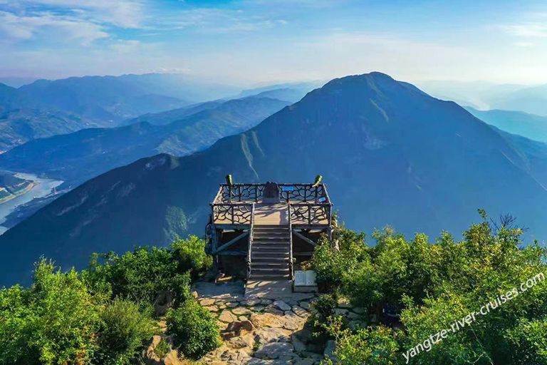 Three Gorges Summit