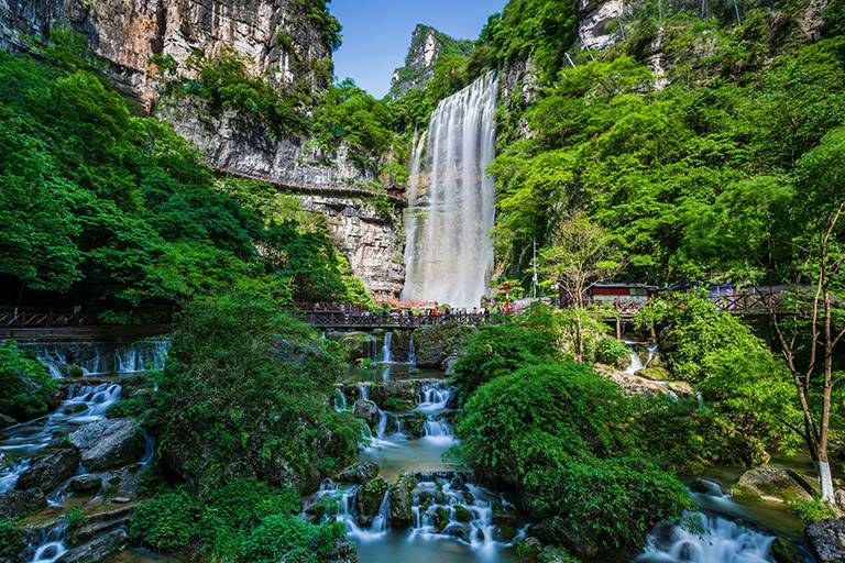 Three Gorges Waterfall