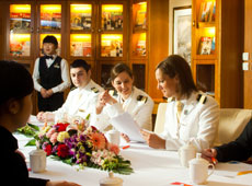 Business Service on Yangtze Cruise