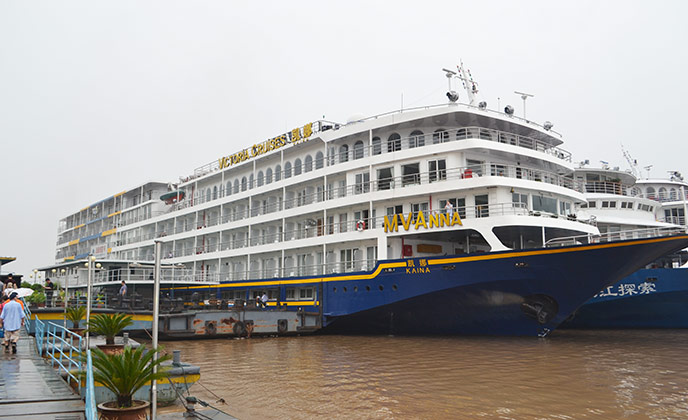 Victoria Anna Cruise Ship