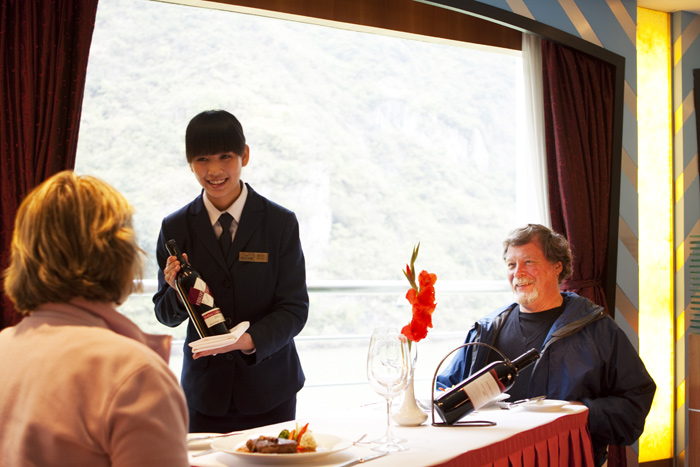 Yangtze River Cruise Drinks - Dining Service