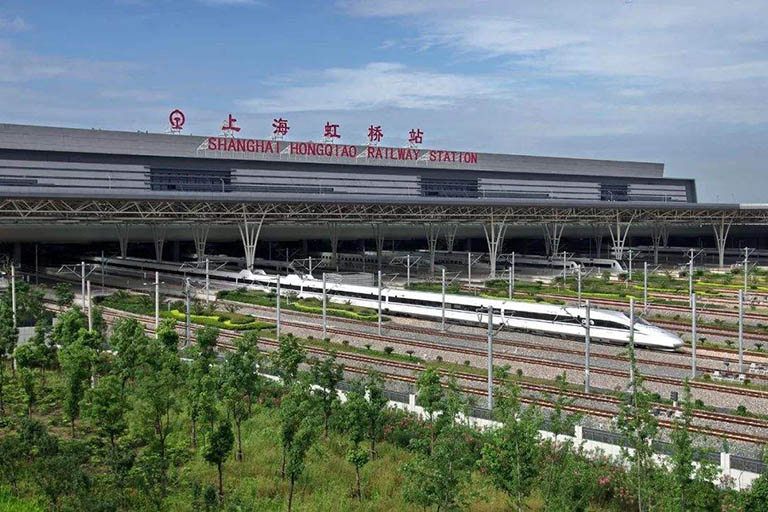 Train from Shanghai to Yichang - Shanghai Hongqiao Railway Station